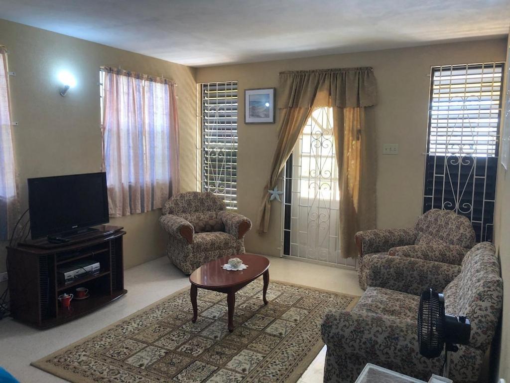 Donamae 2 Story Barbados House Villa Bridgetown Eksteriør bilde
